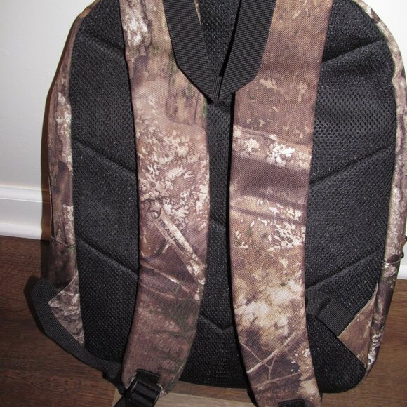 Realtree Camo Backpack Keystone Light Beer branded Hunting Fishing Outdoors NEW - Picture 2 of 2